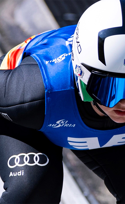 img hero mobile salto combinata